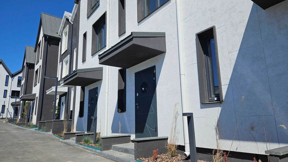 Таунхаус на березі озера 94 м2. Гостомель. Розтермінування