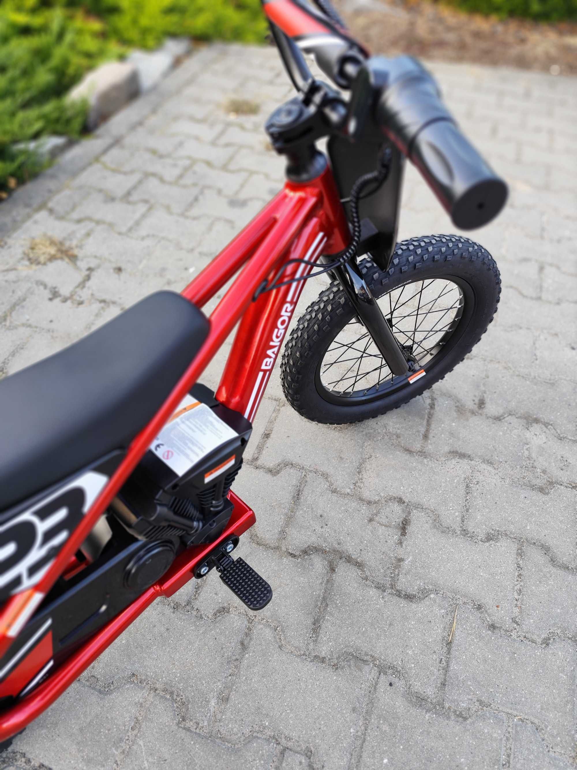 Pojazd Motor na akumulator BAIGOR 23 PRO  24V 250W - Ultra Lekki !