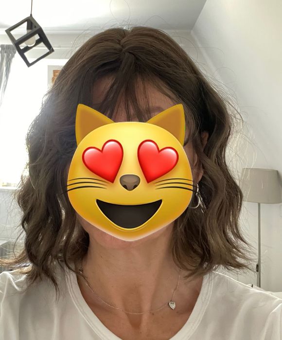 Peruka damska śliczna