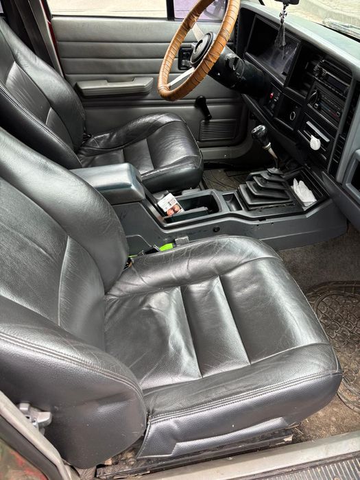 Jeep Cherokee 1995р