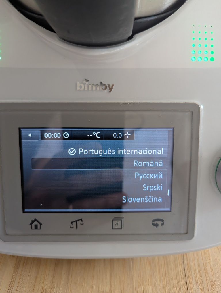 Bimby TM5 com Varoma, Cook-Key e Borboleta – Excelente Estado!