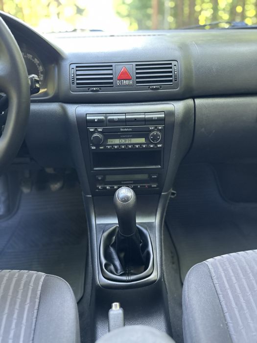 Шкода Тур 1.9 ТДІ хороше та економне авто