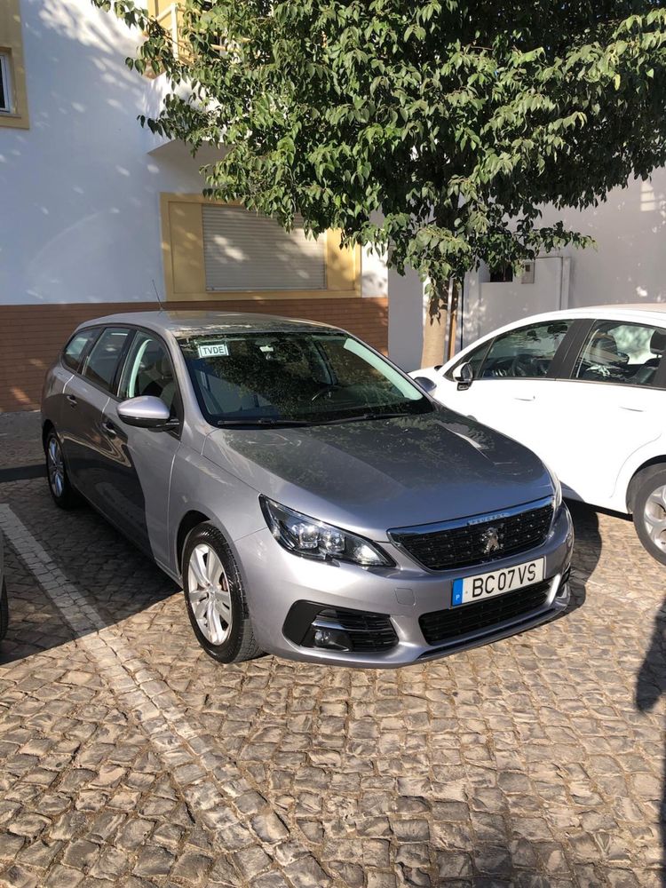 PEUGEOT 308 1.5 HDi 2021