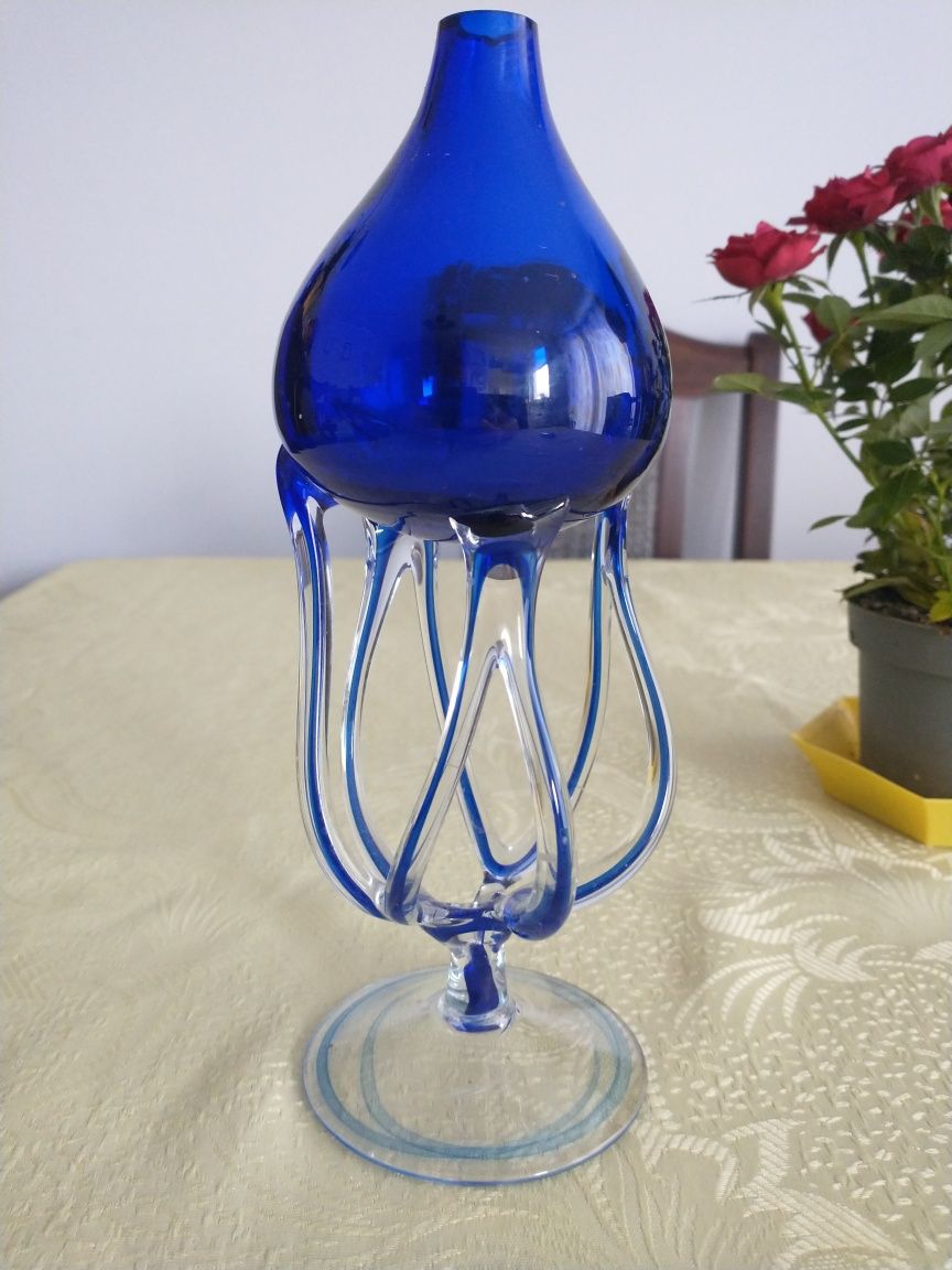 Ozdobny wazon szklany