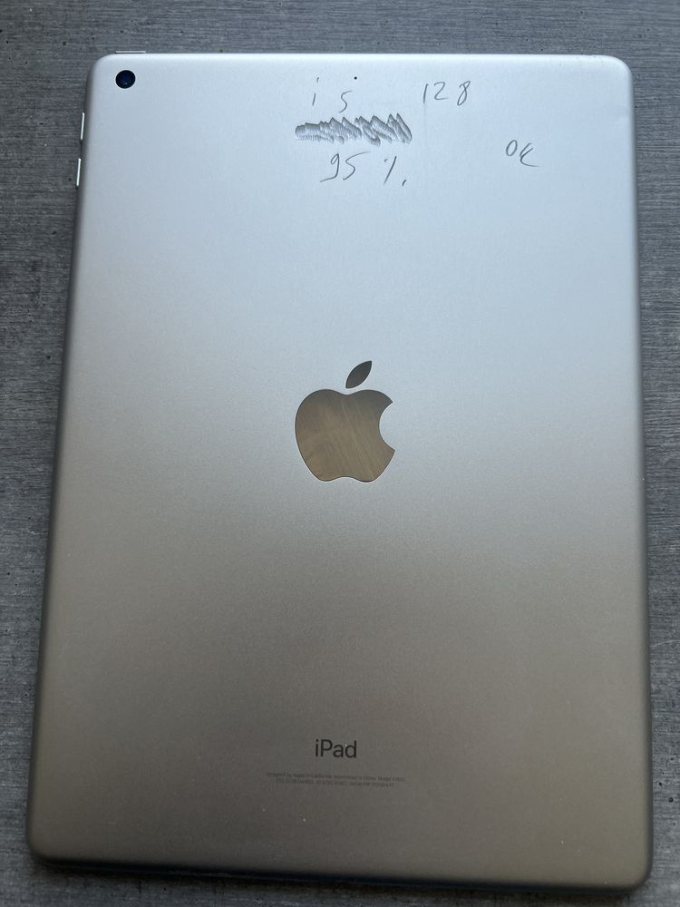 iPad 5 покоління. Silver. 128 гб. Без обмежень. Гарантія