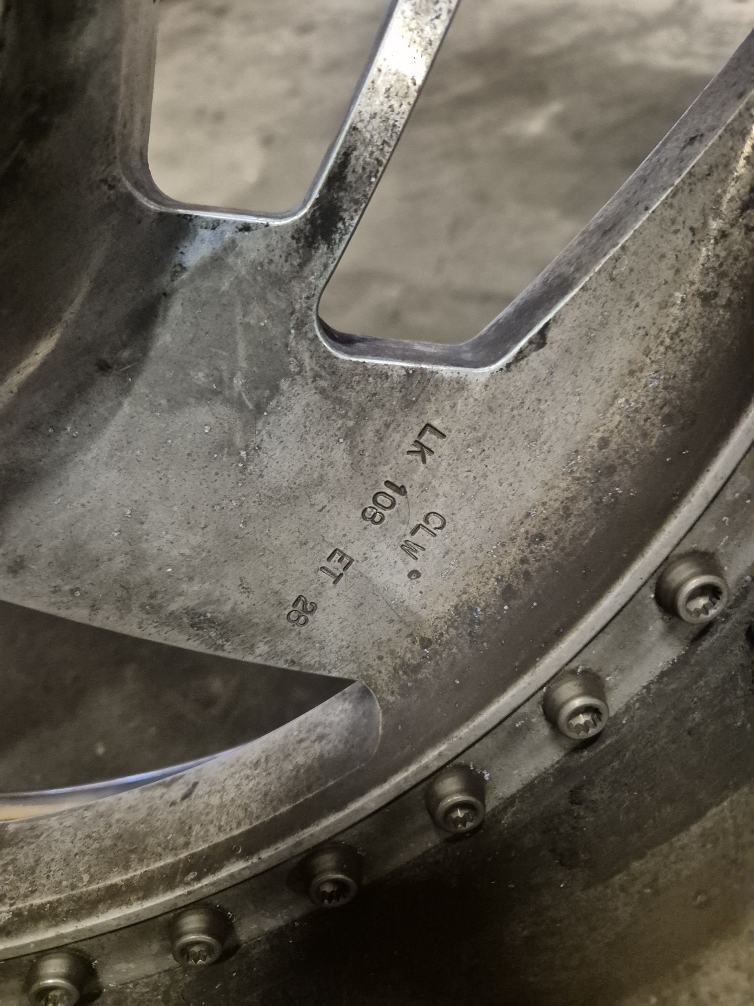 Dynatech Carline 3tlg Radinox Nw1 8.5j/9.5j 19" 4x108 et28 Custom Baza