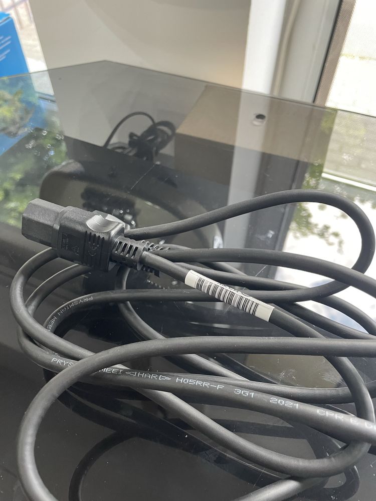 Kabel zasilający do komputera 2m