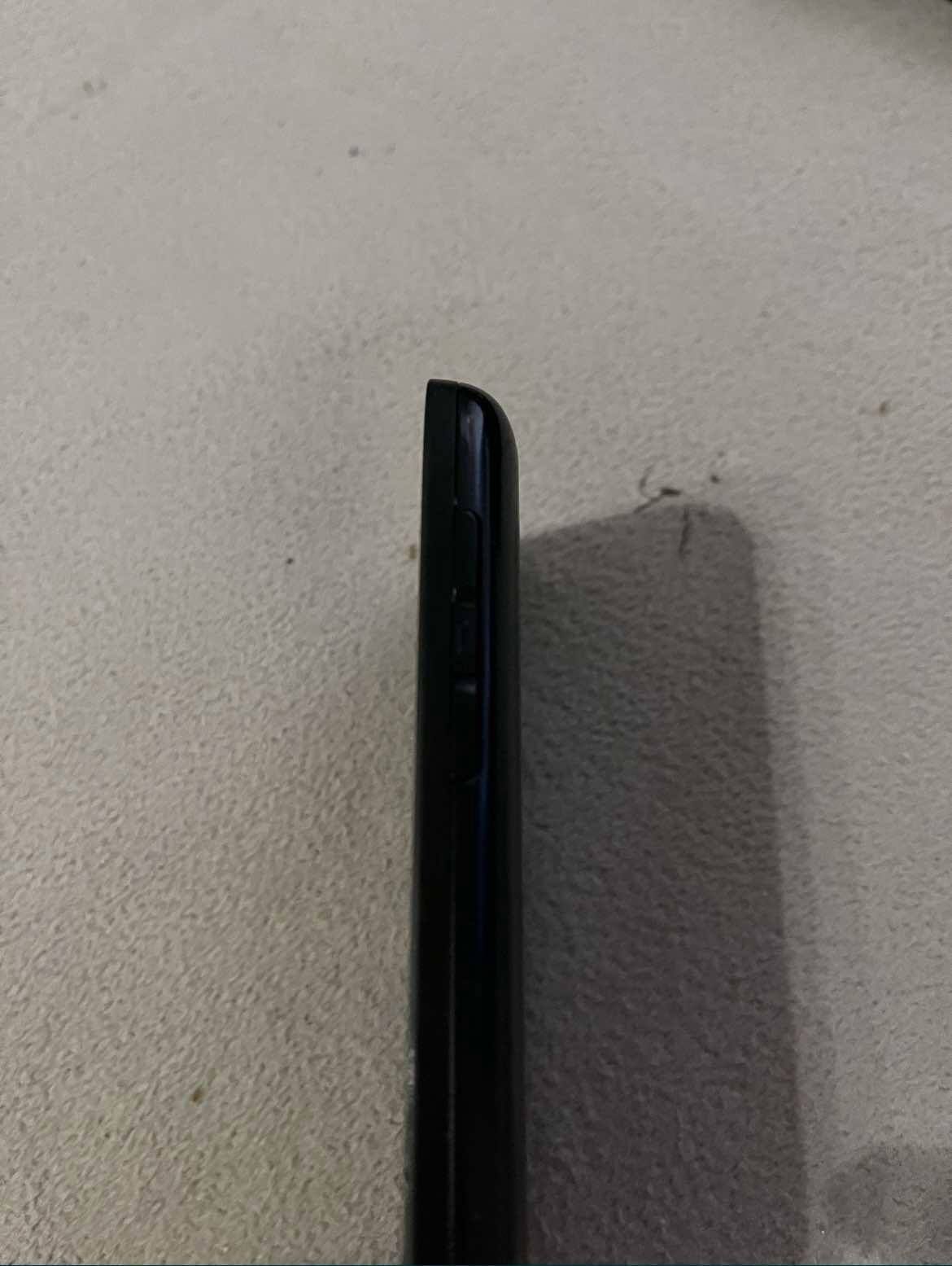 Telefon Black Berry.