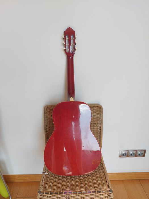 Guitarra Ashton para iniciantes