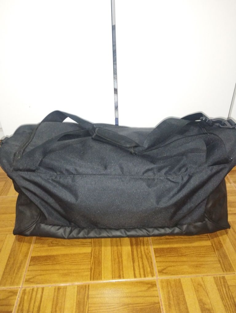 Mala desporto/ginásio Nike 60 L