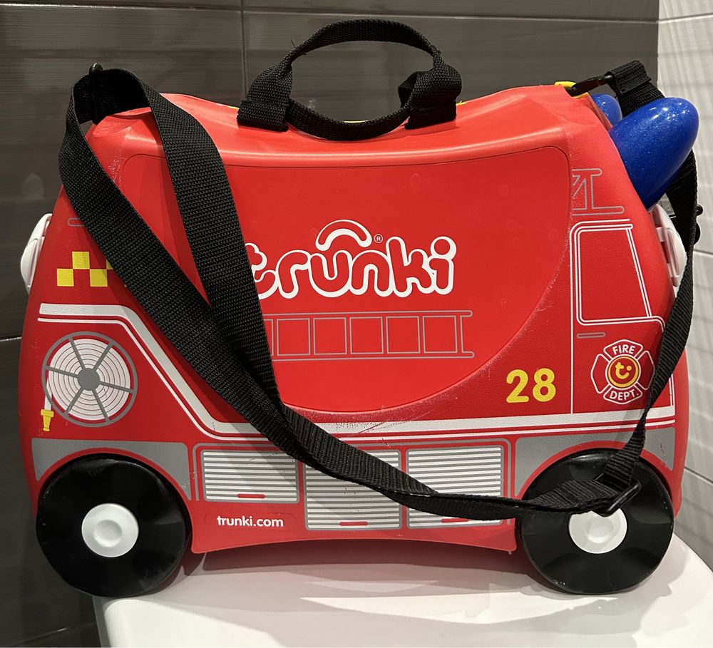 Чемодан дитяча валіза Trunki