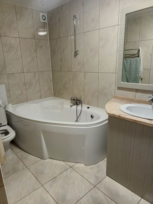 Продам 3 кімнатну квартиру Виставка ЖК Рауш