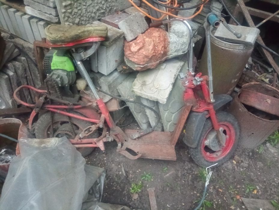 Мото скутер в робочому стані