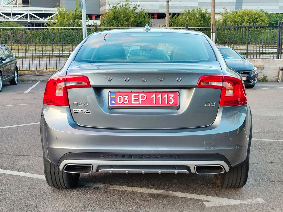 Volvo S60  CROSS COUNTRY 2018 рік, 2,0, дизель, з Італії ВІДЕО