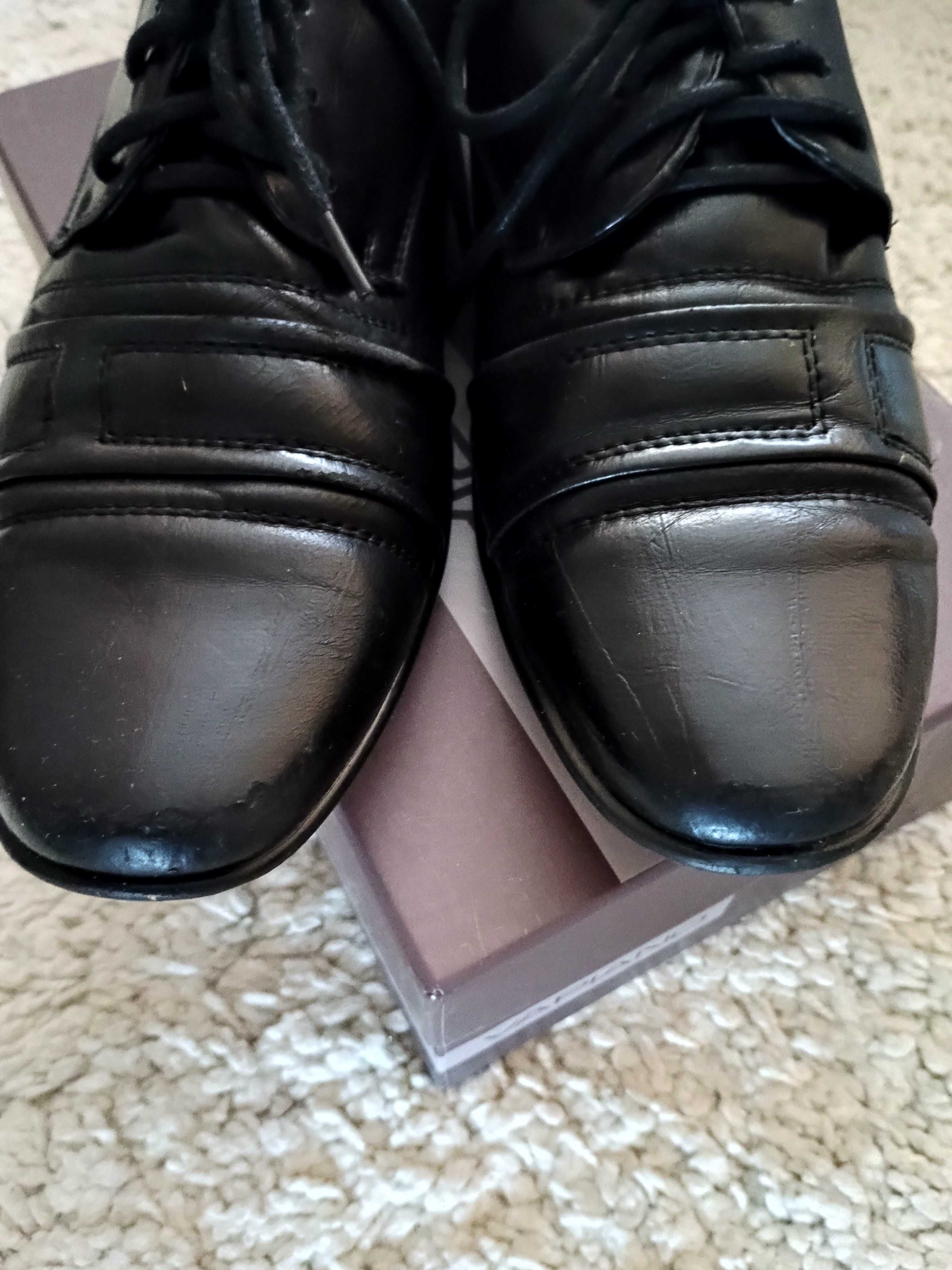 Buty chłopięce dla eleganta r. 36