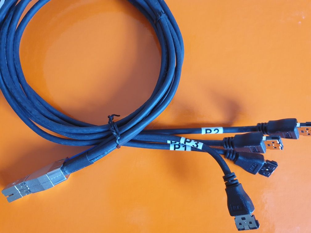 RAID-5 Microsemi Adaptec SmartHBA 2100-4i4e (obsługuje do 8 dysków)
