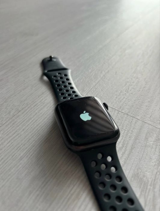 Apple Watch series 6 Nike Sports