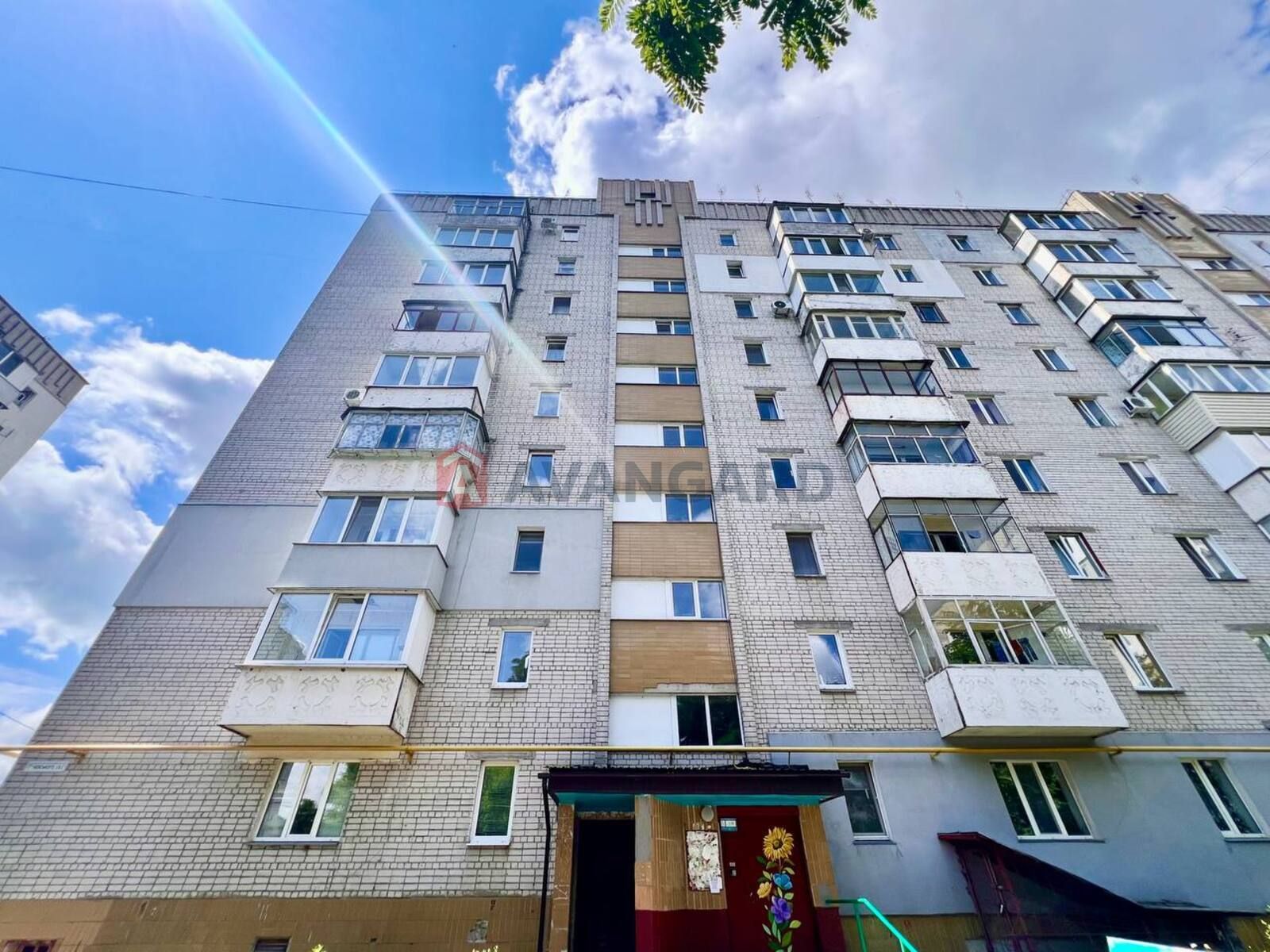 Велика 4-к. квартира з ремонтом і меблями. Працюємо за держпрограмами!