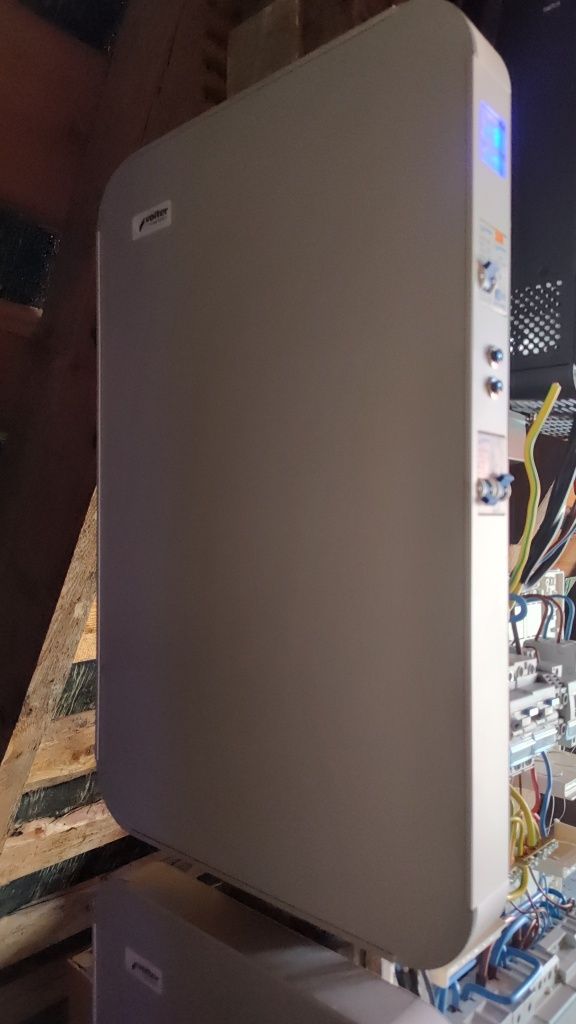 однофазних стабілізатора напруги Volter Smart 5.5 кВт