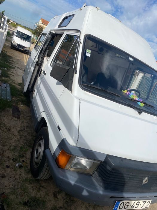 Renault Traffic 2.1 Turbo Diesel- 4lugares-autocaravana