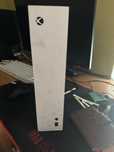 Sprzedam xbox series s + telewizor