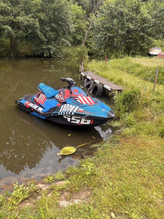 skuter sea doo spark 90 z przyczepką