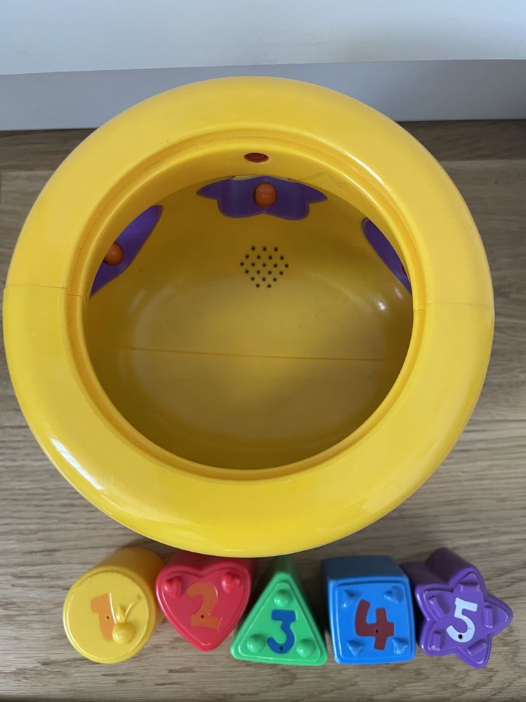 Fisher-Price, Garnuszek na klocuszek, zabawka edukacyjna