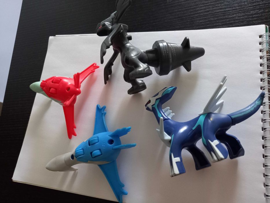 McDonald’s покемон pokemon Латиас Латиос Диалга Зекром Мил Макдональдс