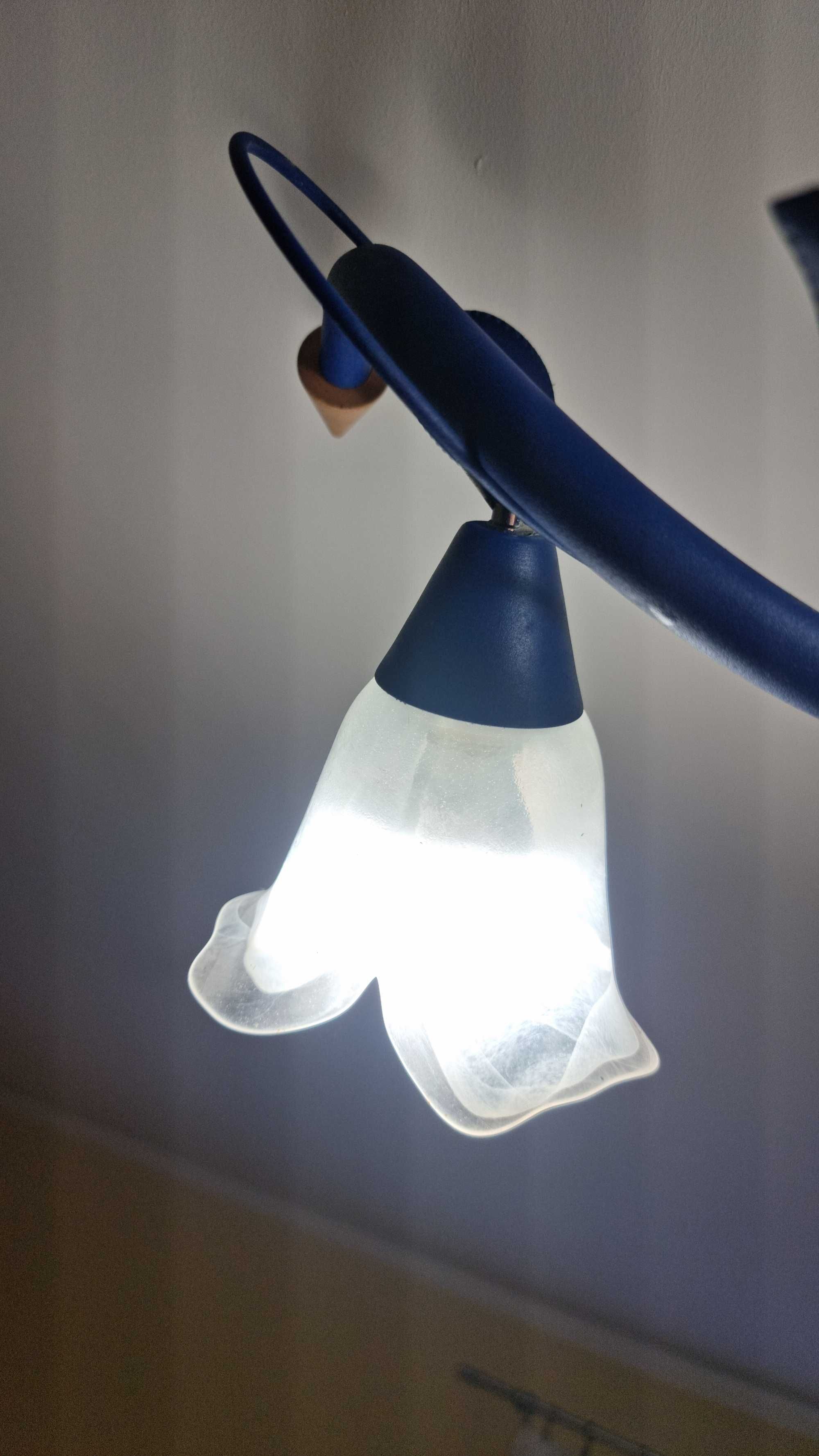Lampa wisząca sprawna ciekawy wzór