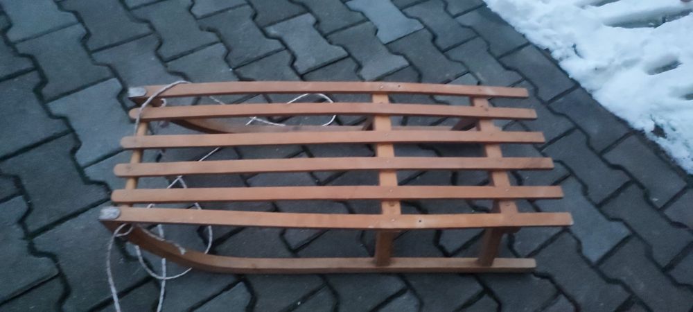 Sanki drewniane używane