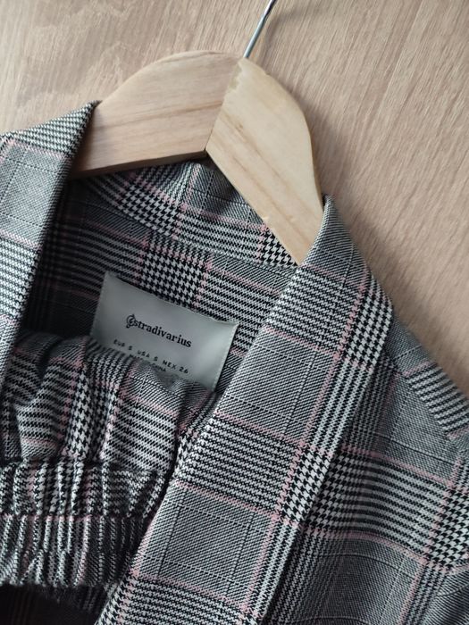 Garnitur damski Stradivarius 36 S spodnie marynarka cygaretki żakiet