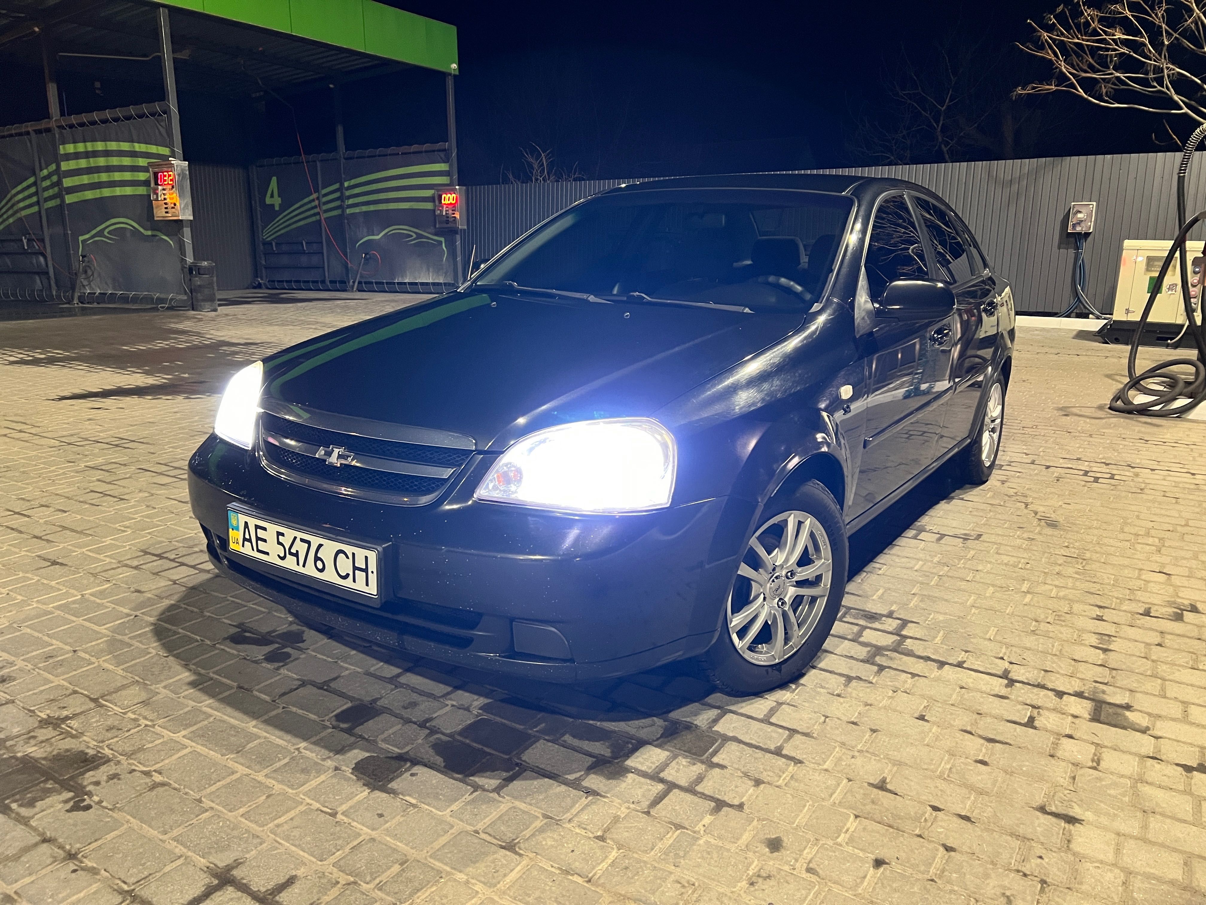 Продам Chevrolet Lacetti 1.8