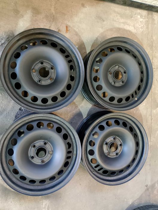 felgi stalowe opel 5x105 r16 is 39 6,5j  komplet  astra j