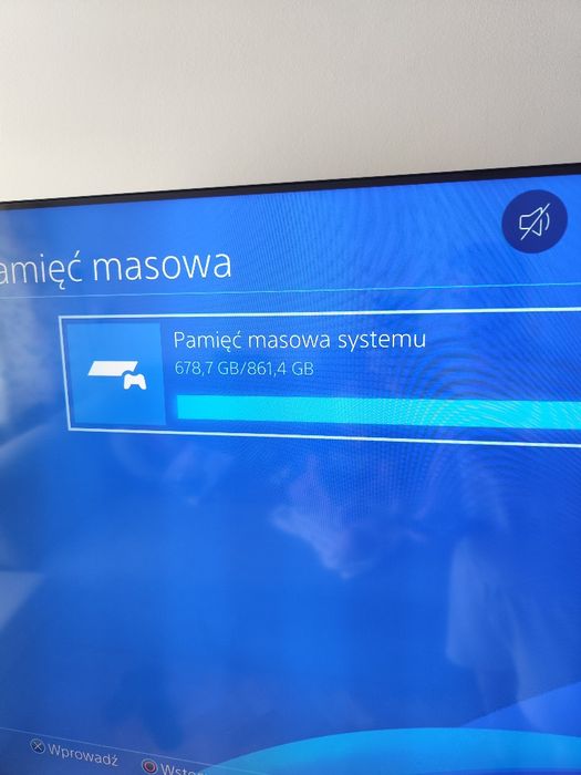 PlayStation 4 pro 1TB +4GRY/Słuchawki/Stojak na pady i słuchawki