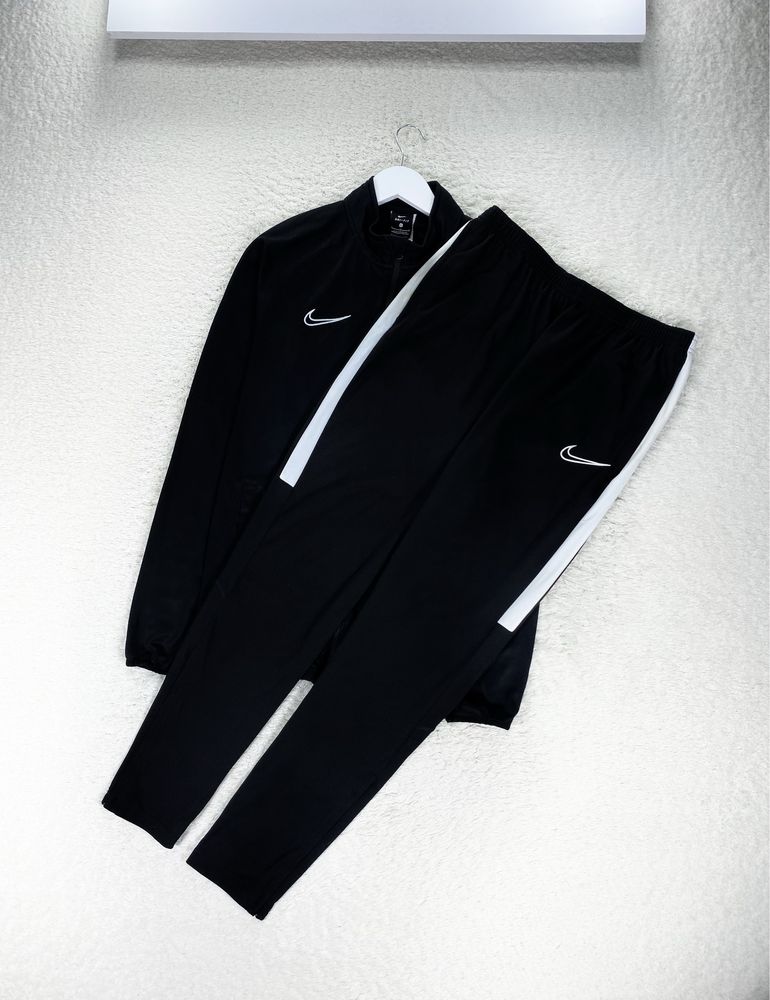 Мужской спортивный костюм Nike dri-fit nsw swoosh чоловічий