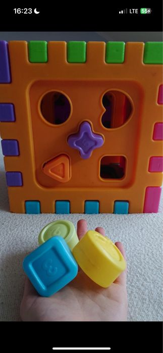 Kostka edukacyhna zabawka dla dwulatka trzylatka