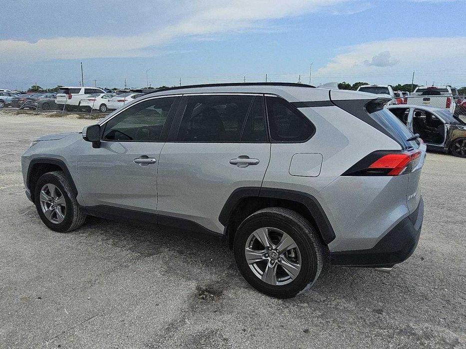 2024 Toyota Rav4 XLE можно з ПДВ