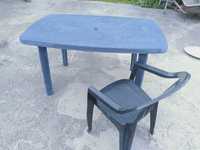 Stół plastikowy i krzesło