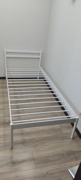 Ліжка металеві 80х190 (2 нових комплекта) + матраци в Дарниці (склад)