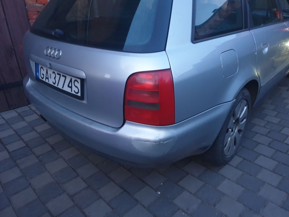 Audi a4b5 b+g klima kombii sprawna