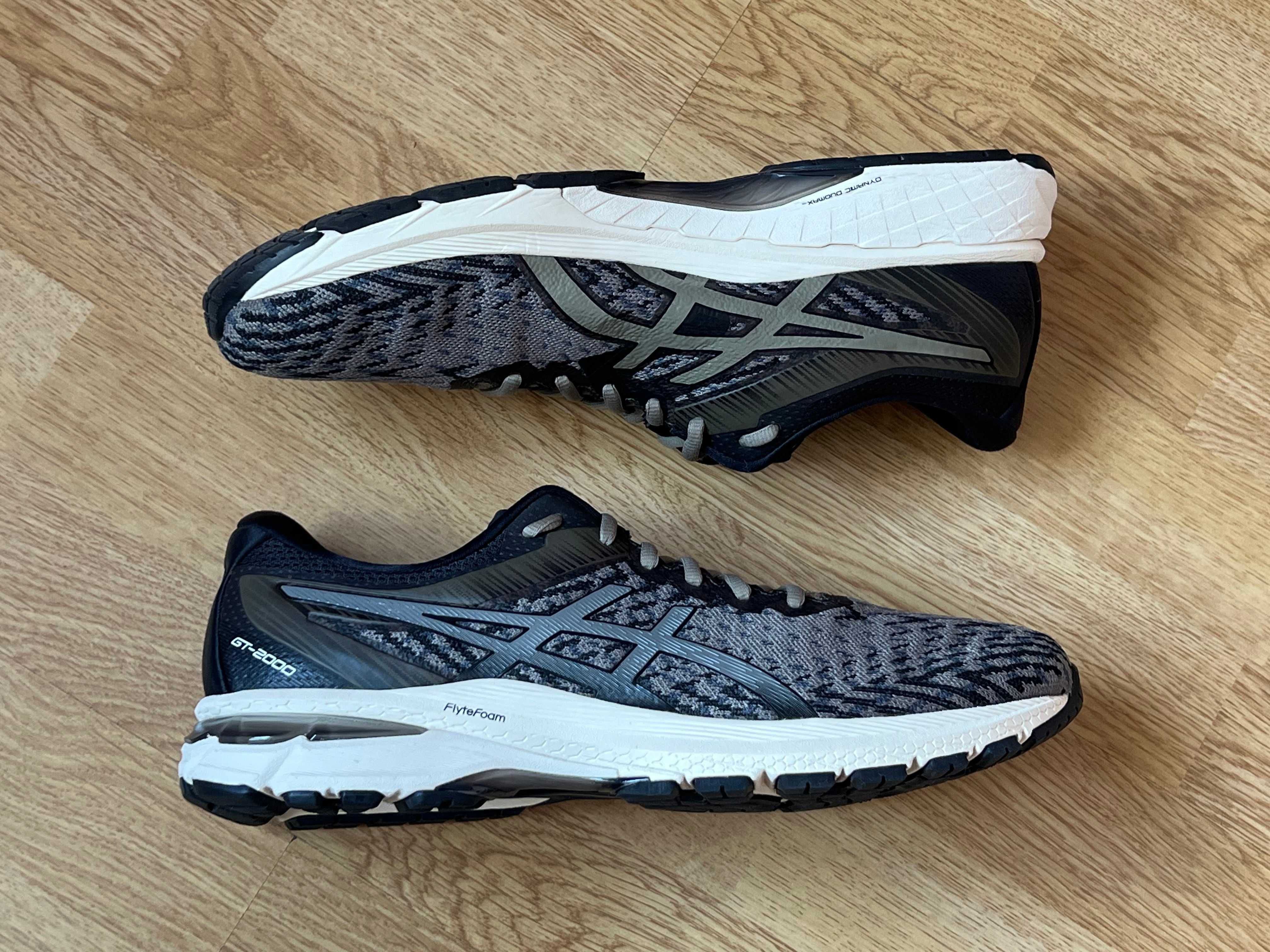 Кросівки Asics GT‑2000 46,5 розміру