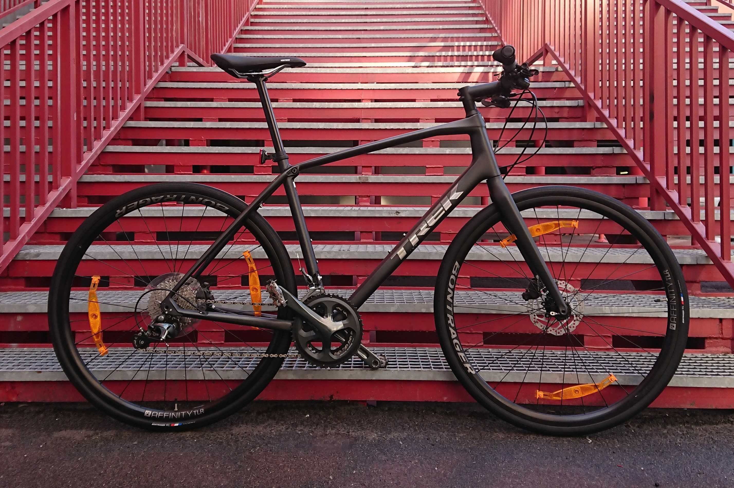 Продам велосипед TREK FX SPORT 5 CARBON 2021