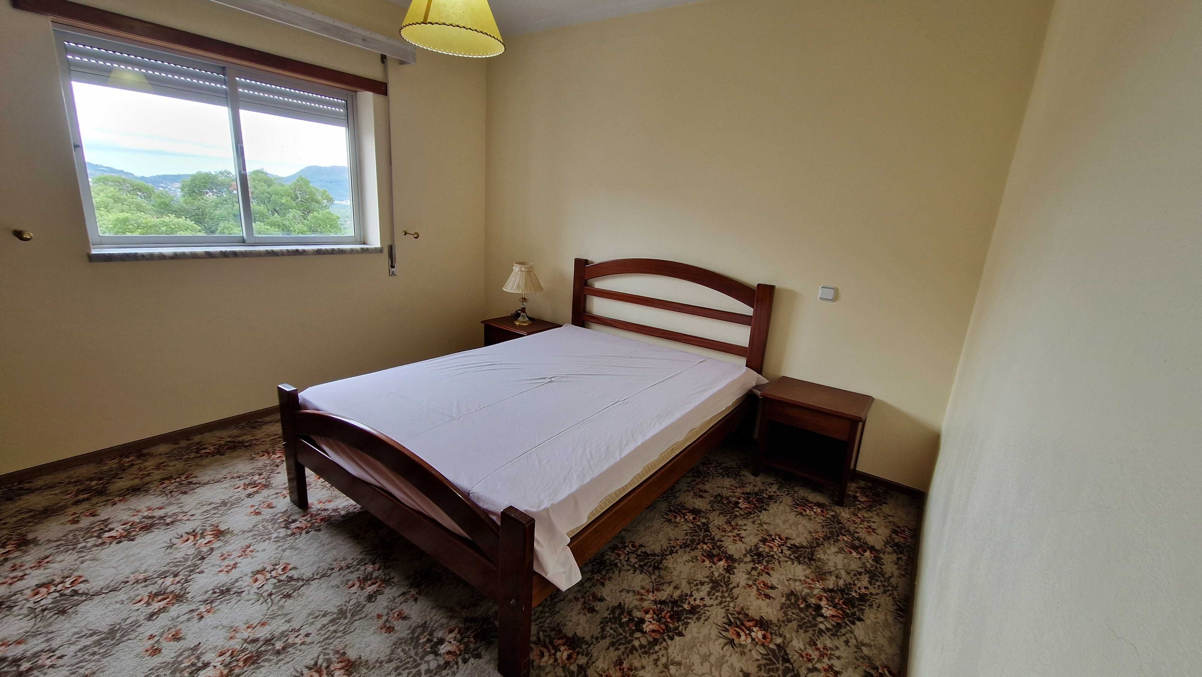 Arrenda-se Apartamento T3 | Mira de Aire | Completamente Equipado