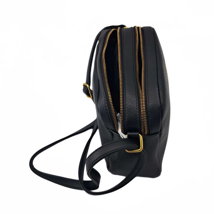 Czarna torebka Enrico Coveri przez ramię