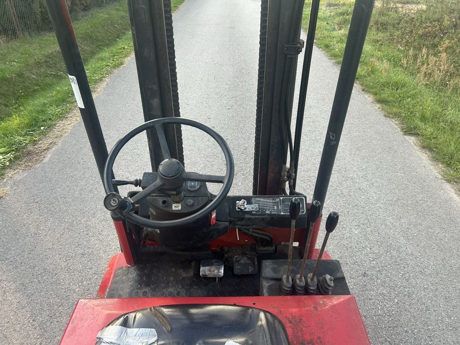 Wózek Widłowy Linde E15