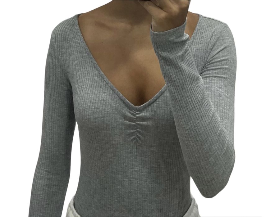 Body Stradivarius usado várias vezes