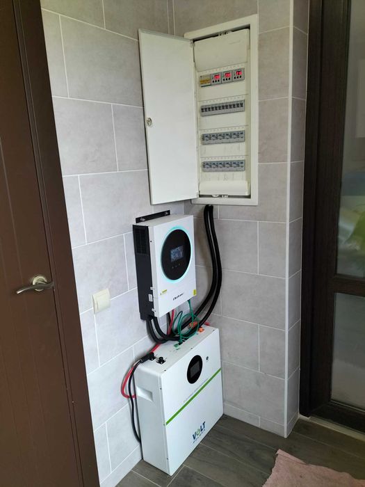 Гібридний інвертор: монтаж, підключення, налаштування