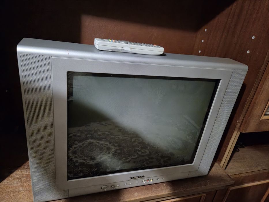 Продам телевізор