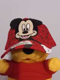 Czerwona czapka bejsbolówka, z daszkiem Myszka Miki od ok. 4 lat