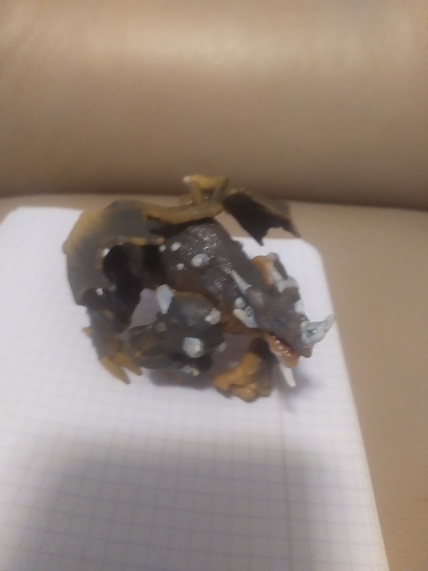 Smok mały ruchomy